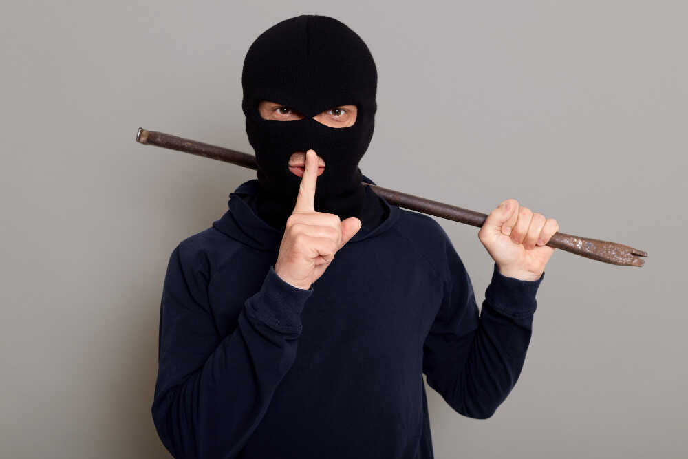 3 Simple Tips to Burglar-Proof Your Home!